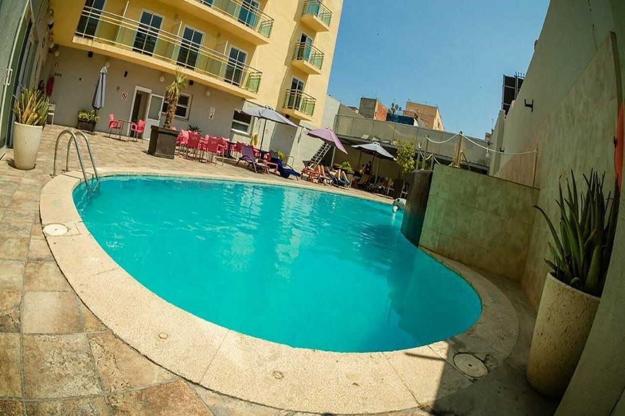Sun Beach Лорет де Мар Екстериор снимка