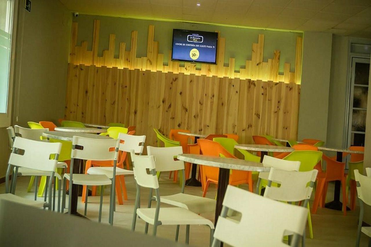 Sun Beach Лорет де Мар Екстериор снимка