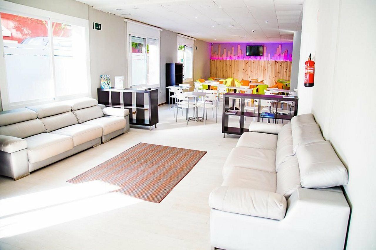 Sun Beach Лорет де Мар Екстериор снимка